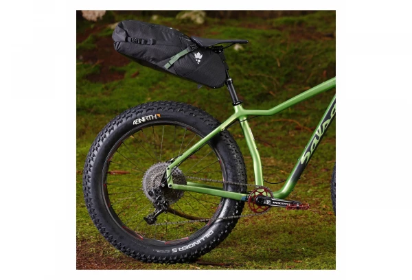 Sacoche De Selle Miss Grape Cluster 20 Waterproof 20L Noir 8 Sacoche De Selle Miss Grape Cluster 20 Waterproof 20L Noir – Image 6