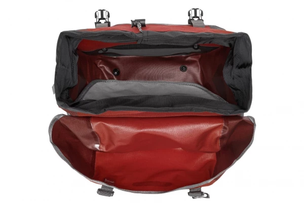 Paire De Sacoches De Porte-Bagages Ortlieb Bike-Packer Plus 42L Rouge Salsa Dark Chili Rouge / Rouge 7 Paire De Sacoches De Porte-Bagages Ortlieb Bike-Packer Plus 42L Rouge Salsa Dark Chili Rouge / Rouge – Image 5