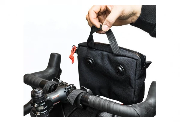 Sacoche De Guidon Restrap Holster 14L Noir 6 Sacoche De Guidon Restrap Holster 14L Noir – Image 4