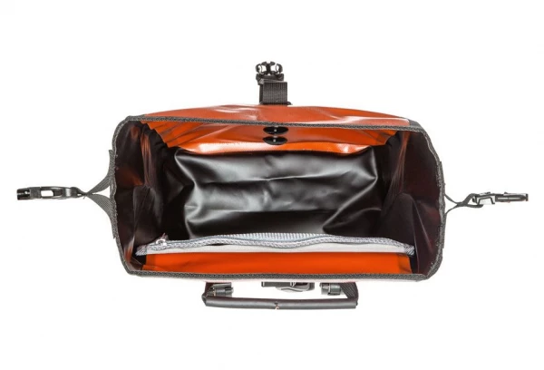 Paire De Sacoches De Porte-Bagages Ortlieb Sport-Roller Free 25L Rouge Rust Noir Bleu / Noir 9 Paire De Sacoches De Porte-Bagages Ortlieb Sport-Roller Free 25L Rouge Rust Noir Bleu / Noir – Image 7