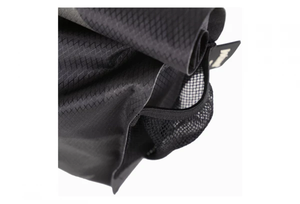 Sacoche De Guidon Woho XTouring Add-on Handlebar Pack Dry 3L Noir Cyber-Camo Diamond 5 Sacoche De Guidon Woho XTouring Add-on Handlebar Pack Dry 3L Noir Cyber-Camo Diamond – Image 3