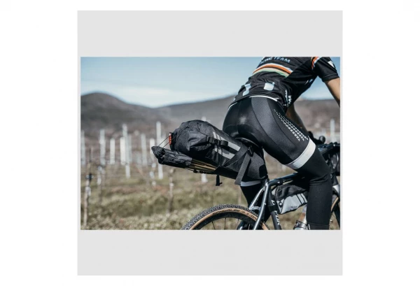 Sacoche De Selle Jack Wolfskin Noir 5 Sacoche De Selle Jack Wolfskin Noir – Image 3