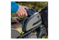 Sacoche De Cadre Topeak TopLoader 0.75L Vert 9 Sacoche De Cadre Topeak TopLoader 0.75L Vert -Equipement Vélo Gravel Soldes unnamed file 2168