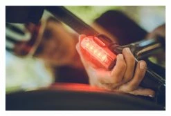 Éclairage Arrière Lezyne Strip Drive Pro Rear Noir -Equipement Vélo Gravel Soldes unnamed file 2840