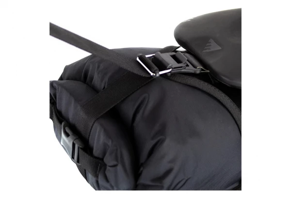 Sacoche De Selle Restrap Race Saddle Bag 7L 7 Sacoche De Selle Restrap Race Saddle Bag 7L – Image 5
