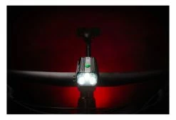 Eclairage Avant Lezyne Super Drive 1600XXL Noir -Equipement Vélo Gravel Soldes unnamed file 3057