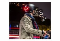 Cosmo Connected Eclairage Arrière Connecté + Télécommande Cosmo Ride 14 Cosmo Connected Eclairage Arrière Connecté + Télécommande Cosmo Ride -Equipement Vélo Gravel Soldes unnamed file 3121