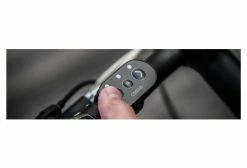 Cosmo Connected Eclairage Arrière Connecté + Télécommande Cosmo Ride 15 Cosmo Connected Eclairage Arrière Connecté + Télécommande Cosmo Ride -Equipement Vélo Gravel Soldes unnamed file 3122