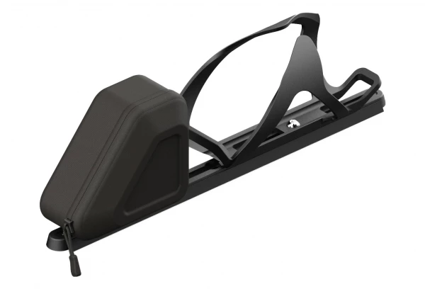 Porte-Bidon Multifonction Lyne Entrée Latérale (Côté Droit) + Sacoche De Rangement Noir 3 Porte-Bidon Multifonction Lyne Entrée Latérale (Côté Droit) + Sacoche De Rangement Noir