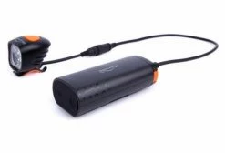 Éclairage Avant Magicshine MJ-900B Bluetooth Noir 7 Éclairage Avant Magicshine MJ-900B Bluetooth Noir -Equipement Vélo Gravel Soldes unnamed file 3919