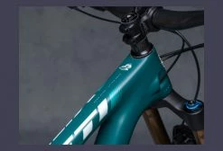 Kit De Protection Cadre Dyedbro Frame Clear Transparent Effet Mat Logo Noir 10 Kit De Protection Cadre Dyedbro Frame Clear Transparent Effet Mat Logo Noir -Equipement Vélo Gravel Soldes unnamed file 4006