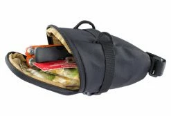 Sacoche De Selle EVOC Seat Bag 0.3l Noir 8 Sacoche De Selle EVOC Seat Bag 0.3l Noir -Equipement Vélo Gravel Soldes unnamed file 405