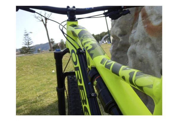 Kit Protection De Cadre ALL MOUNTAIN STYLE Honey Comb 9 Pcs - Camo 7 Kit Protection De Cadre ALL MOUNTAIN STYLE Honey Comb 9 Pcs - Camo – Image 5