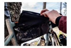 Sacoche De Cadre Ortlieb Frame-Pack RC Toptube 4L Noir 21 Sacoche De Cadre Ortlieb Frame-Pack RC Toptube 4L Noir -Equipement Vélo Gravel Soldes unnamed file 452