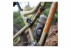 Porte Bidon Blackburn Wayside Cage Noir -Equipement Vélo Gravel Soldes unnamed file 5011