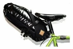 Sacoche De Selle Restrap Carry Saddle Bag & Dry Noir