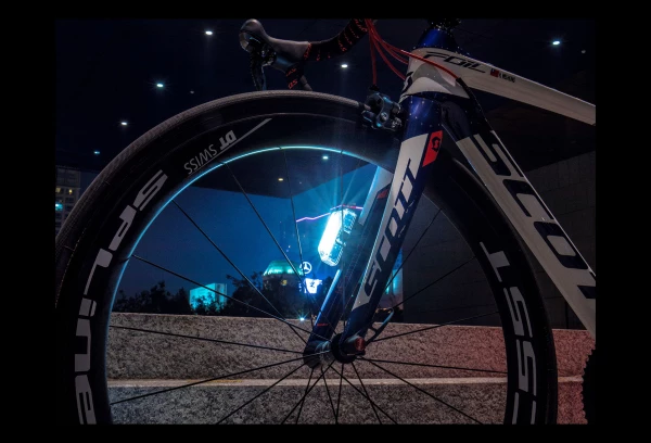 Eclairage Avant Topeak Whitelite Aero USB 1W Blanc 6 Eclairage Avant Topeak Whitelite Aero USB 1W Blanc – Image 4