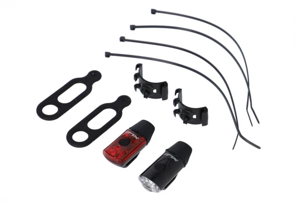 Paires D'Eclairages XLC CL-S22 (CL-F25/CL-R24) 3 Paires D'Eclairages XLC CL-S22 (CL-F25/CL-R24)