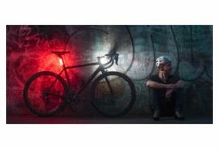 Paire D'Éclairages Knog Lil' Cobber Twinpack Noir 9 Paire D'Éclairages Knog Lil' Cobber Twinpack Noir -Equipement Vélo Gravel Soldes unnamed file 5443