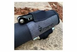 Protection De Cadre Farr Toptube Pad Noir Gris 17 Protection De Cadre Farr Toptube Pad Noir Gris -Equipement Vélo Gravel Soldes unnamed file 5793