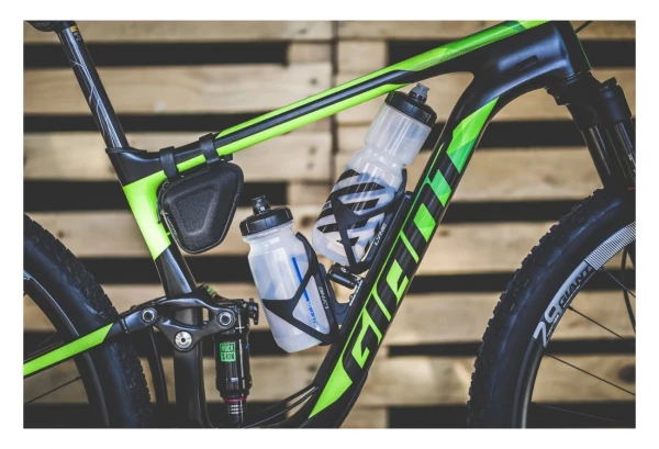 Double Porte-Bidon Multifonction Lyne Entrée Latérale (Côté Droit) + Multi-Outils Quick-Draw Avec Support (8 Fonctions) Noir 3 Double Porte-Bidon Multifonction Lyne Entrée Latérale (Côté Droit) + Multi-Outils Quick-Draw Avec Support (8 Fonctions) Noir – Image 2