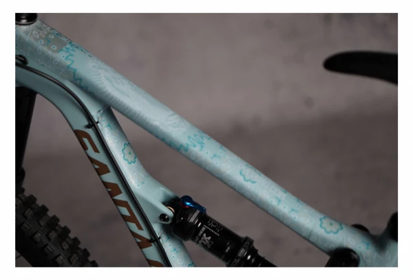 Kit De Protection Cadre Dyedbro Frame Guadalupe Blanc 5 Kit De Protection Cadre Dyedbro Frame Guadalupe Blanc – Image 3