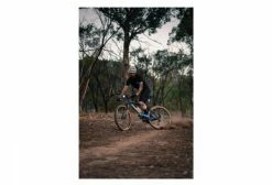 Eclairage Avant Knog PWR Mountain 2000 Lumens Noir 10 Eclairage Avant Knog PWR Mountain 2000 Lumens Noir -Equipement Vélo Gravel Soldes unnamed file 6264