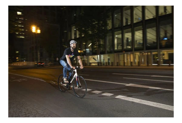 Éclairage Avant Sigma Aura 25 Noir 5 Éclairage Avant Sigma Aura 25 Noir – Image 3