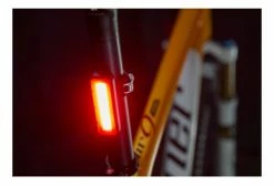 KNOG Eclairage Arrière BLINDER MOB V MR CHIPS Noir -Equipement Vélo Gravel Soldes unnamed file 6450