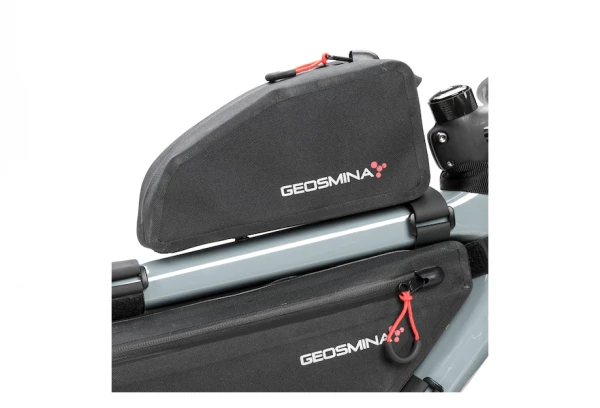 Sacoche De Cadre Geosmina Small Top Tube Bag B-O 0.5 L Noir 7 Sacoche De Cadre Geosmina Small Top Tube Bag B-O 0.5 L Noir – Image 5