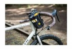 Sacoche De Guidon Blackburn Outpost Carryall Bag Noir 12 Sacoche De Guidon Blackburn Outpost Carryall Bag Noir -Equipement Vélo Gravel Soldes unnamed file 6724