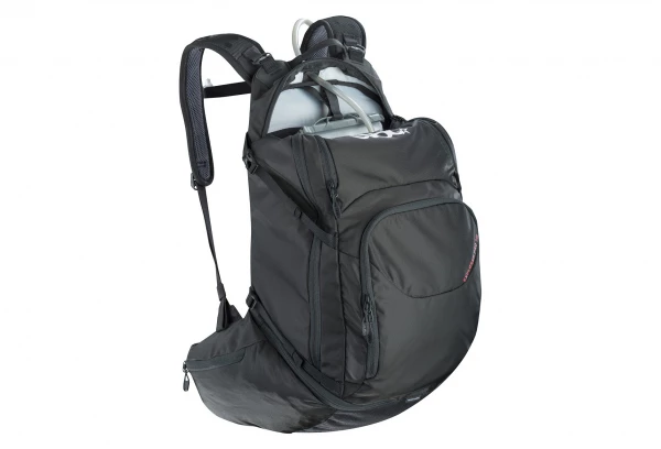 Sac A Dos EVOC Explorer PRO Noir 5 Sac A Dos EVOC Explorer PRO Noir – Image 4