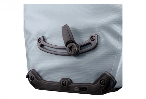 Sacoche De Porte-Bagages Ortlieb Bike-Packer Original 20L Gris Alu 8 Sacoche De Porte-Bagages Ortlieb Bike-Packer Original 20L Gris Alu – Image 6