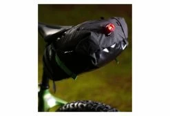 Sacoche De Selle Miss Grape Cluster 13 Waterproof 13L Noir -Equipement Vélo Gravel Soldes unnamed file 716