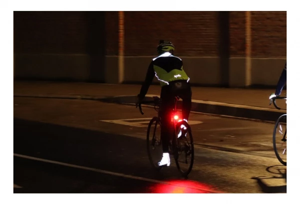 Veste Sans Manches Réfléchissante Wowow Poggio Jaune Fluo 9 Veste Sans Manches Réfléchissante Wowow Poggio Jaune Fluo – Image 7