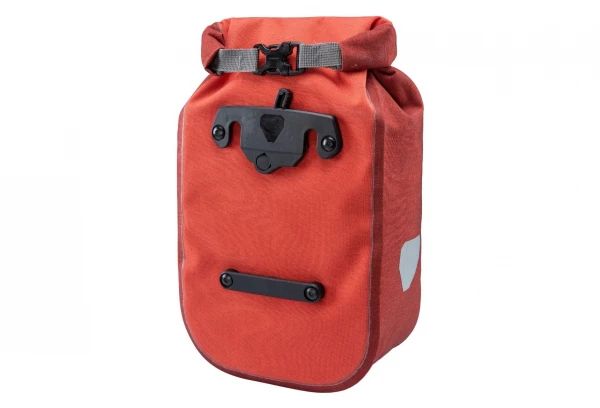 Sacoche De Fourche Ortlieb Fork-Pack Plus 5.8L Rouge Salsa Dark Chili 5 Sacoche De Fourche Ortlieb Fork-Pack Plus 5.8L Rouge Salsa Dark Chili – Image 3