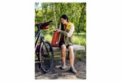 Sacoche De Fourche Ortlieb Fork-Pack Plus 5.8L Rouge Salsa Dark Chili 19 Sacoche De Fourche Ortlieb Fork-Pack Plus 5.8L Rouge Salsa Dark Chili -Equipement Vélo Gravel Soldes unnamed file 751