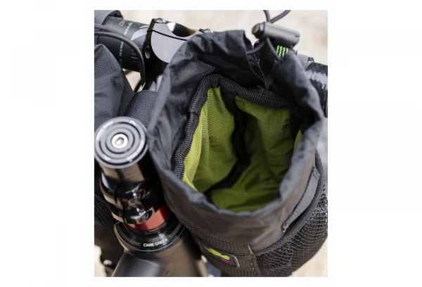 Sacoche De Guidon Miss Grape Bud Noir 6 Sacoche De Guidon Miss Grape Bud Noir – Image 4