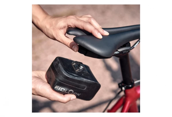 Sacoche De Selle Fidlock Push 400 Ml Noir 6 Sacoche De Selle Fidlock Push 400 Ml Noir – Image 4