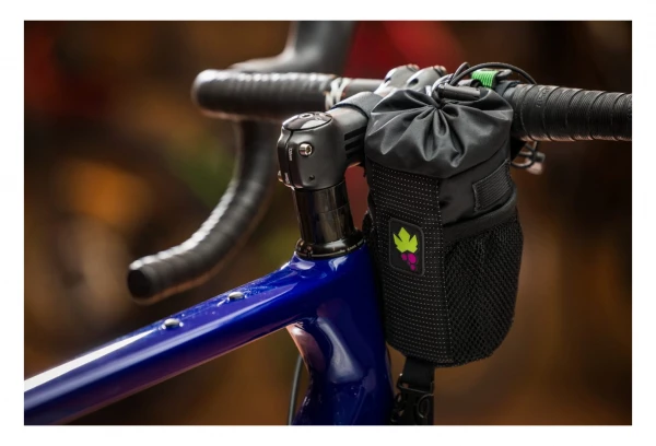 Sacoche De Guidon Miss Grape Bud Noir 9 Sacoche De Guidon Miss Grape Bud Noir – Image 7