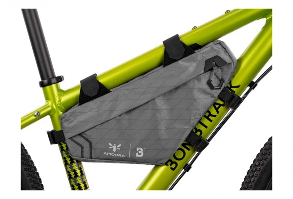 Sacoche De Cadre Bombtrack X Apidura 2.4 L Gris 5 Sacoche De Cadre Bombtrack X Apidura 2.4 L Gris – Image 3